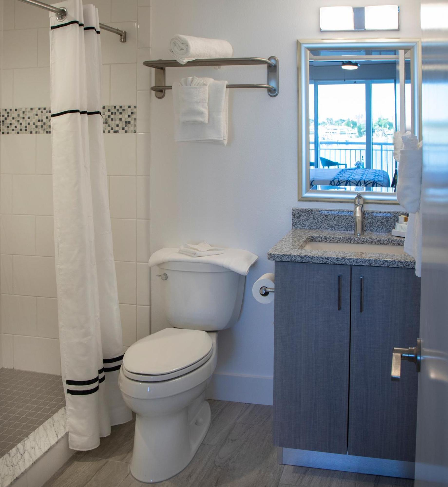 Provident Oceana Beachfront Suites 圣徒皮特海滩 外观 照片